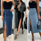 Jupe bodycon fendue à boutons – Chic du jour au soir