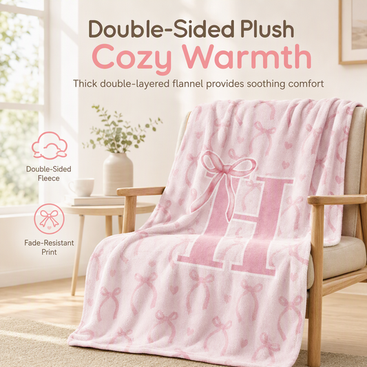 🎀 Couverture en Flanelle Double Épaisseur – Douce, Chaude & Adorable 🩷